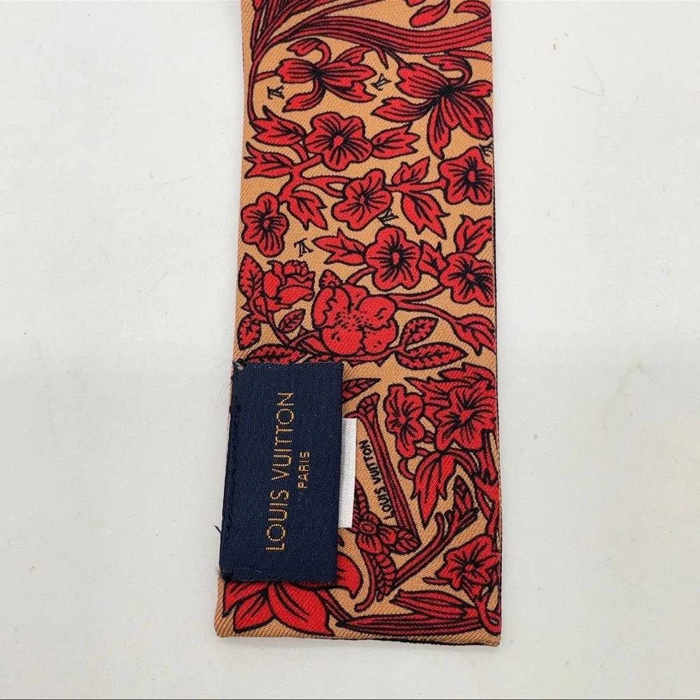 LOUIS VUITTON bandeau BB jew De Louis scarf beige multicolor Red Silk